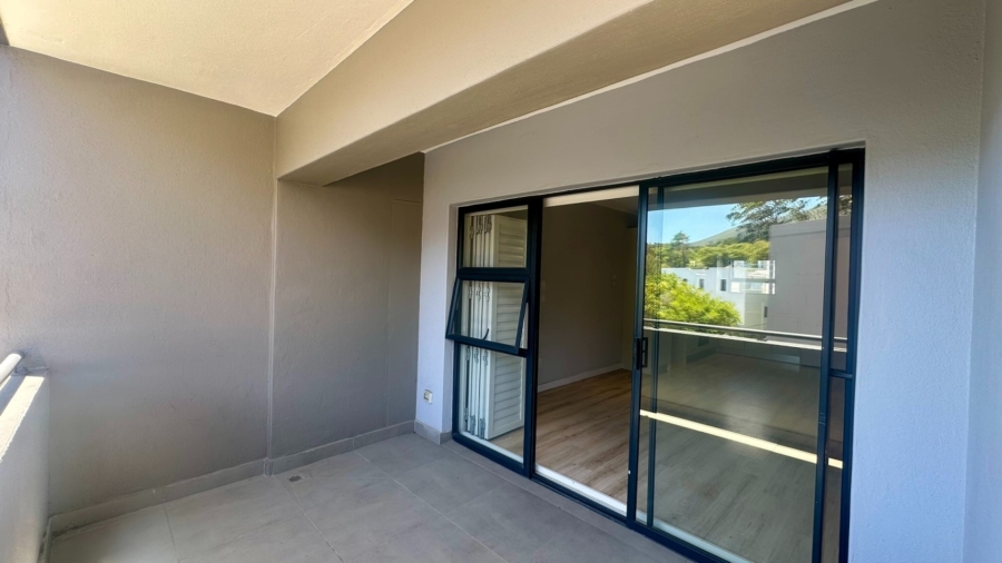 To Let 2 Bedroom Property for Rent in Rondebosch Western Cape